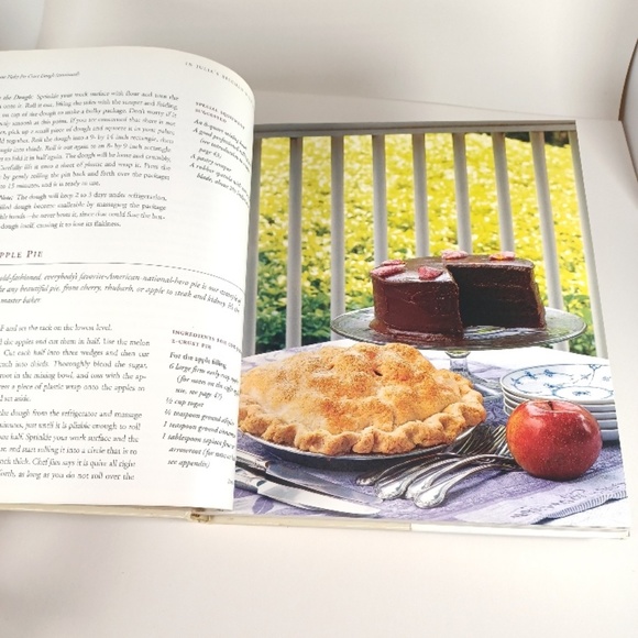 In Julia's Kitchen with Master Chefs. - Picture 7 of 15